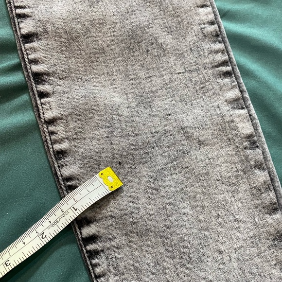 REWASH Brand Jeans Womens 5/27 Black Skinny Distressed Raw Hem Stretch Denim - Picture 9 of 16